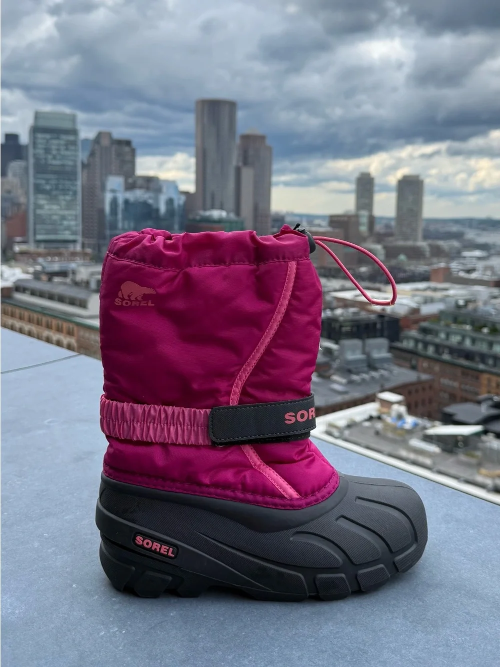 Sorel Kids Winter Snow Boots Pink Waterproof Insulated Size 3 Youth